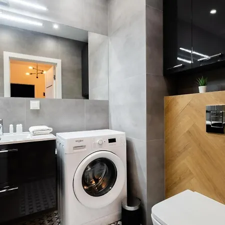 Apartment Premium White Marina Chopin Airport *