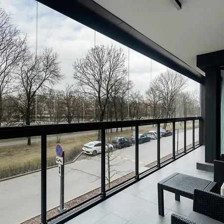 Apartment Premium White Marina Chopin Airport *